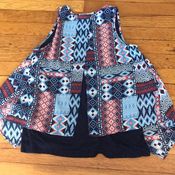 Tank top - Picture 2 of 3